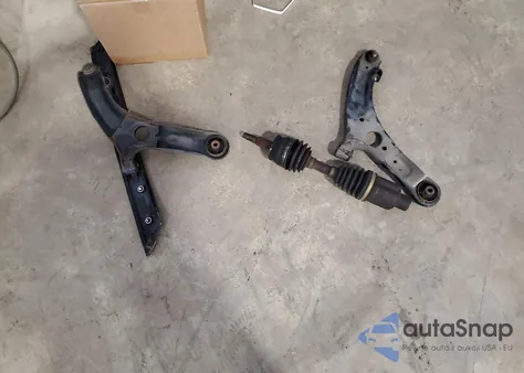 2013 Hyundai Veloster from USA, damaged, VIN KMHTC6AD7DU179317